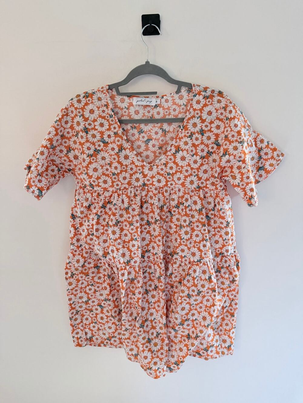 Petal & Pup Orange Floral Daisy V-neck Tiered Babydoll Dress-Size S